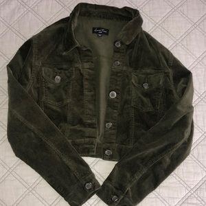 Trendy green corduroy jacket!